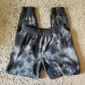 Victoria’s Secret Pink sweatpants